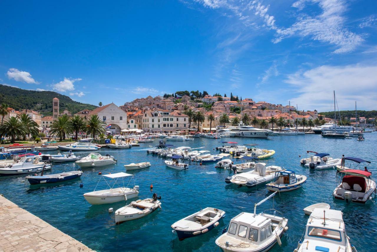 Hvar Riva Rooms Hvar Town Eksteriør billede